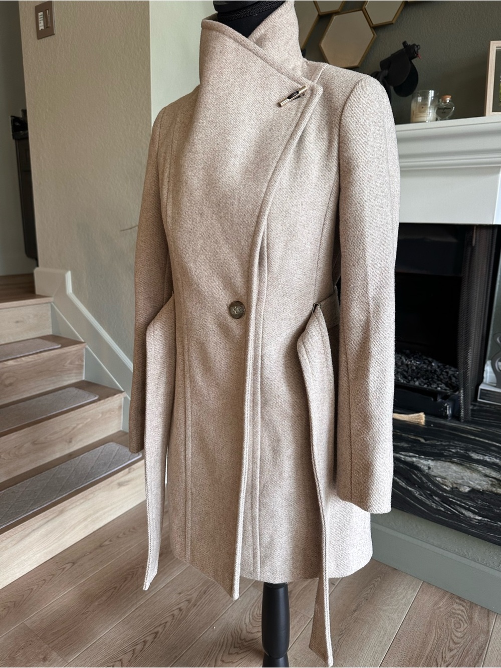 ⭐️LAST CHANCE⭐️ Calvin Klein PXXS Belted Asymmetrical Wool Coat Size P - Picture 14 of 17
